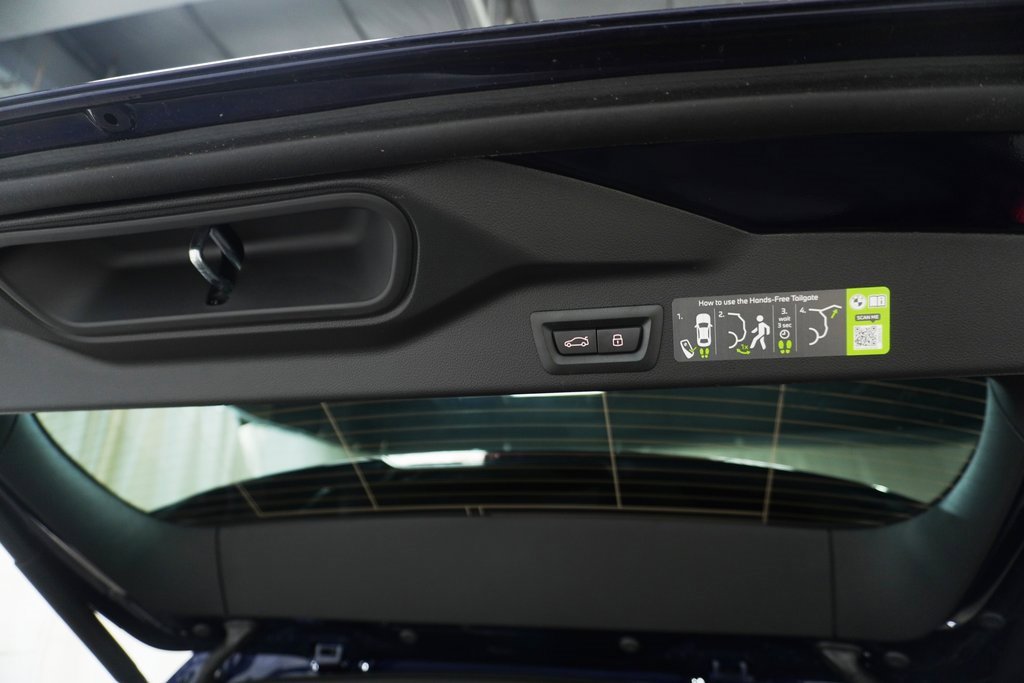 Used 2026 BMW X5 xDrive40i w/ Executive Package image 6