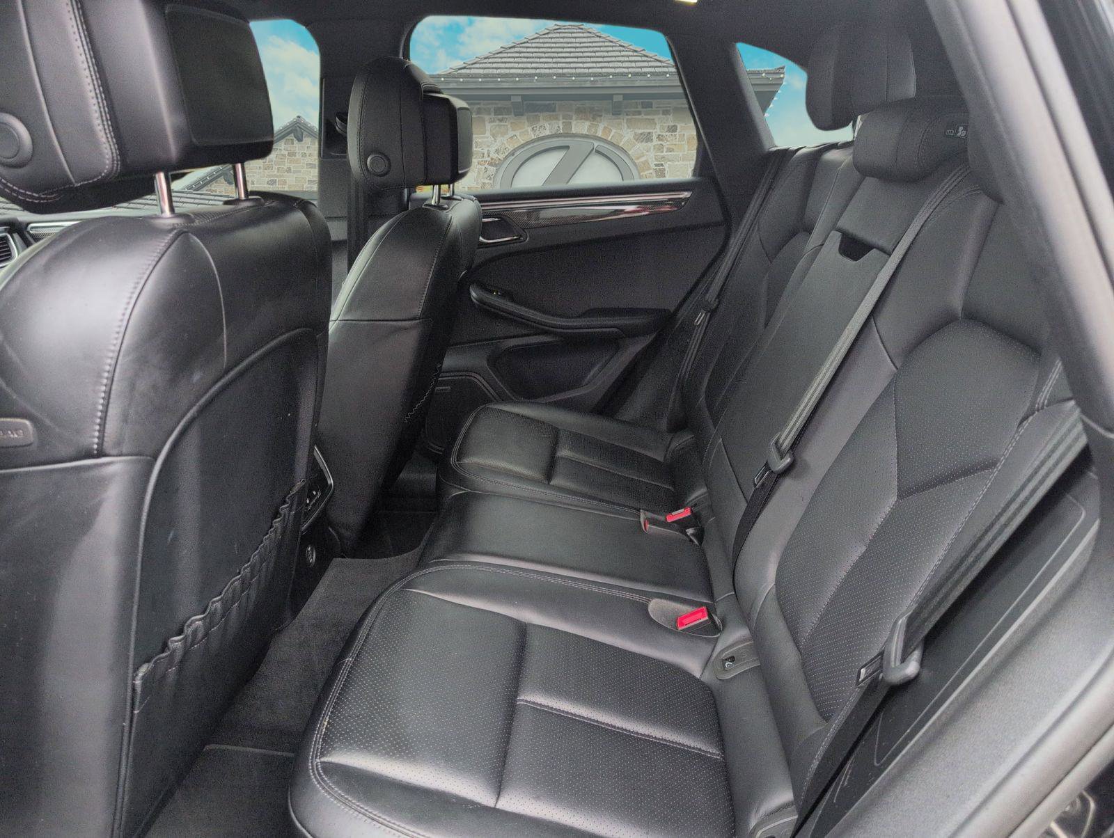 Used 2018 Porsche Macan GTS image 15