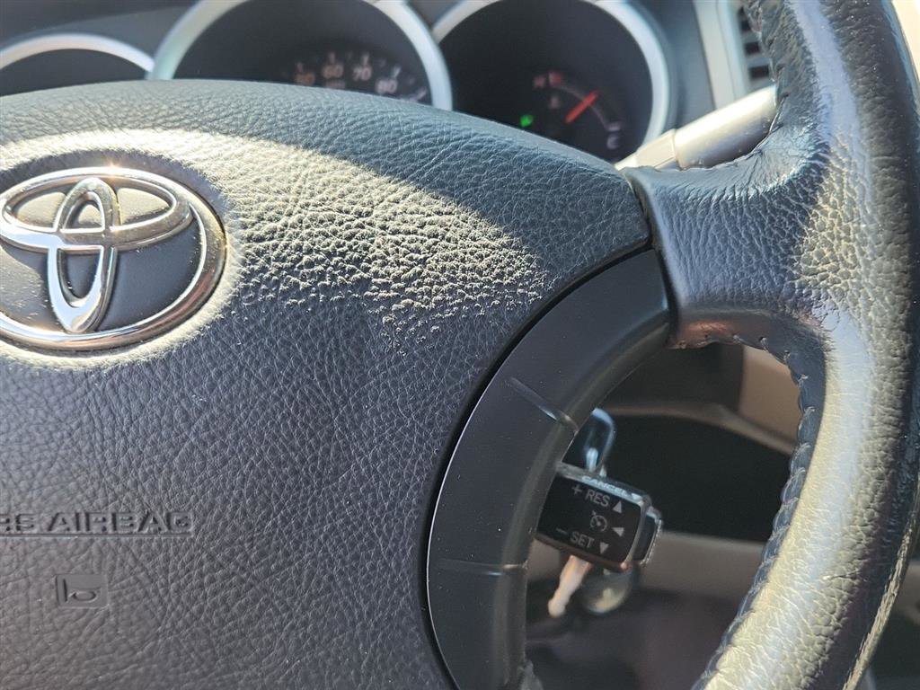 Used 2010 Toyota Tacoma 4x4 Double Cab image 14