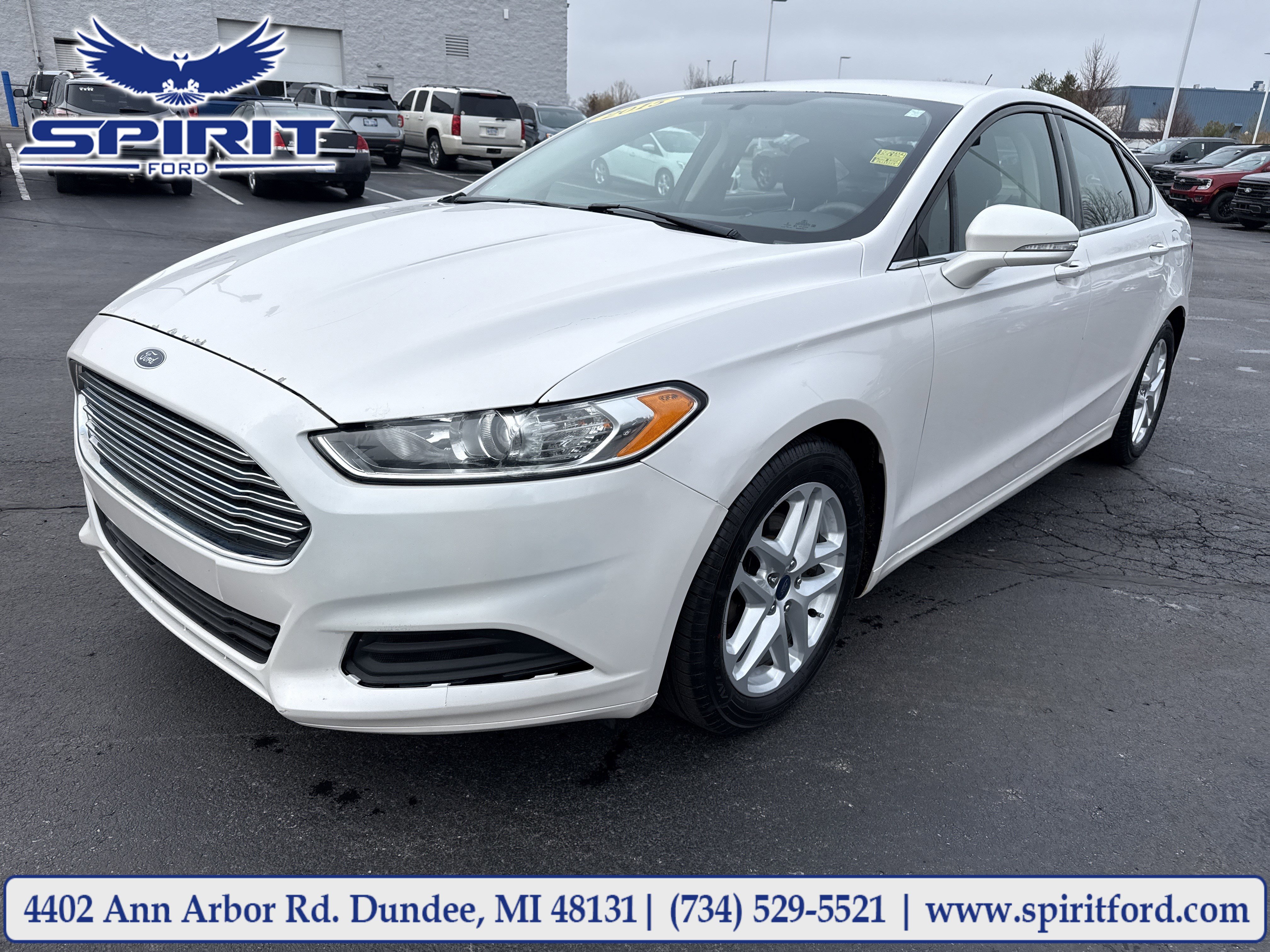 Used 2015 Ford Fusion SE image 1