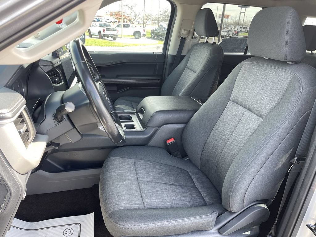 Used 2022 Ford Expedition XLT RWD image 11