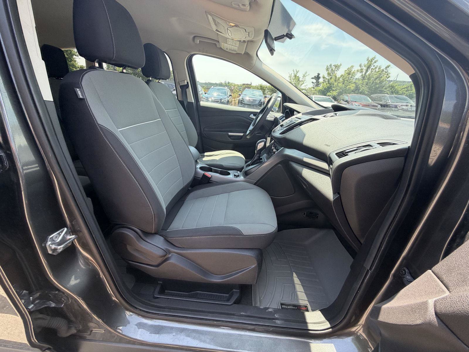 Used 2015 Ford Escape SE AWD/4WD image 26