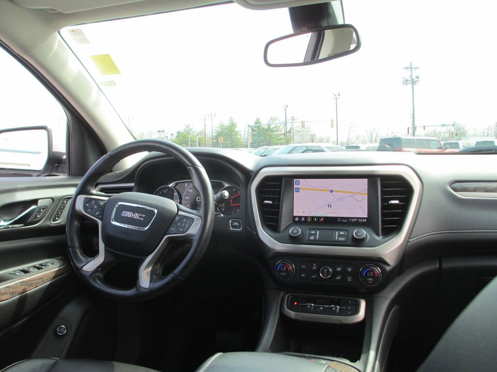 Used 2020 GMC Acadia Denali image 29