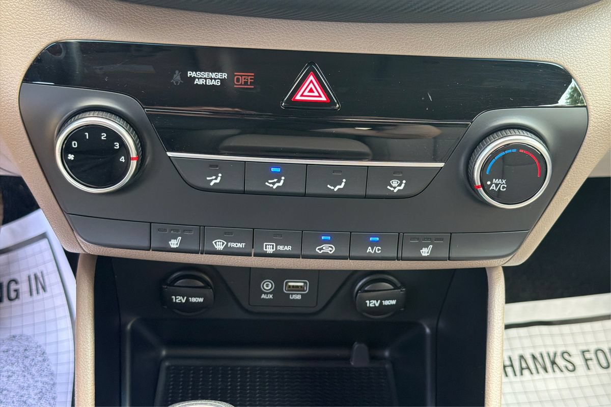 Used 2020 Hyundai Tucson Value AWD/4WD image 30