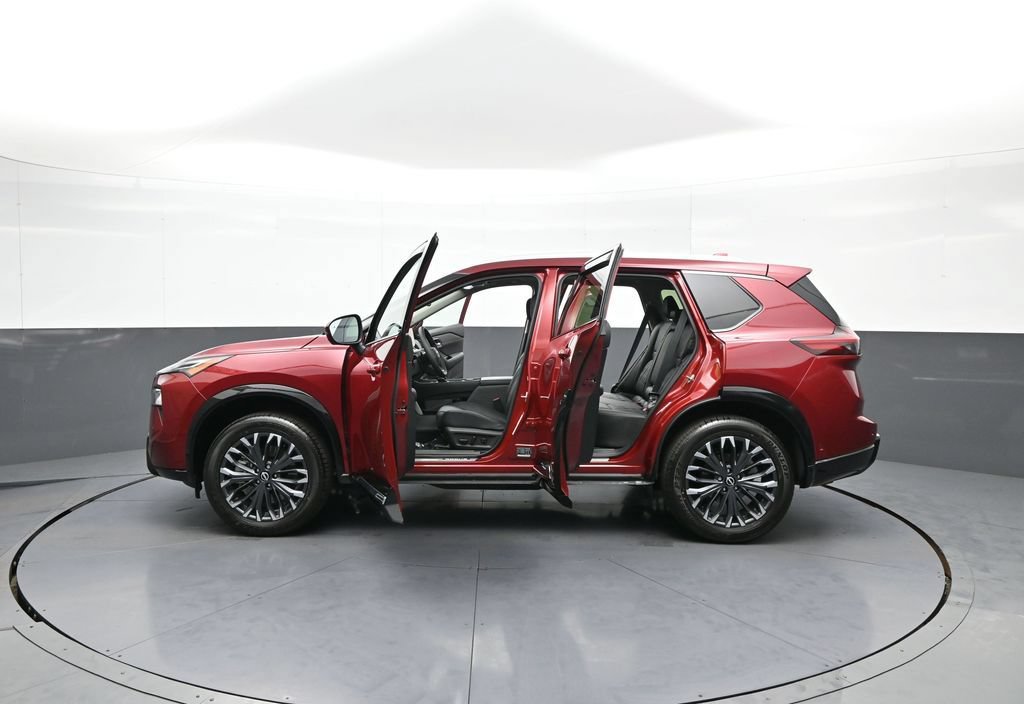Used 2026 Nissan Rogue Platinum w/ Tech Package AWD/4WD image 43