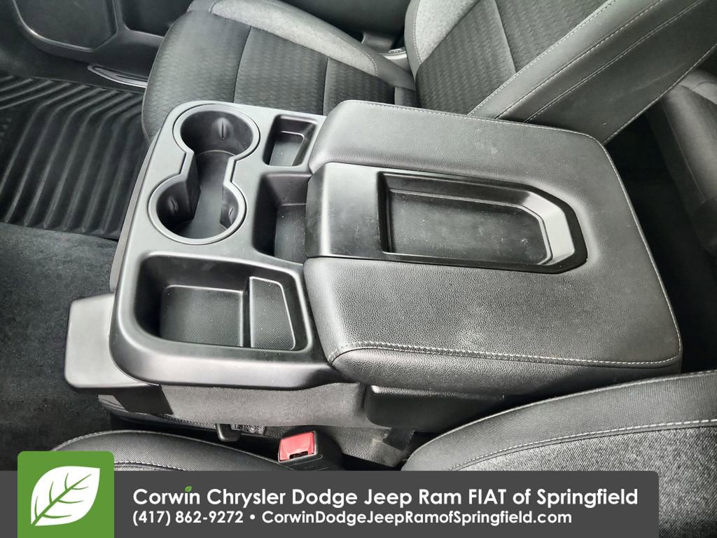 Used 2025 Chevrolet Silverado 2500 LT w/ Convenience Package image 27