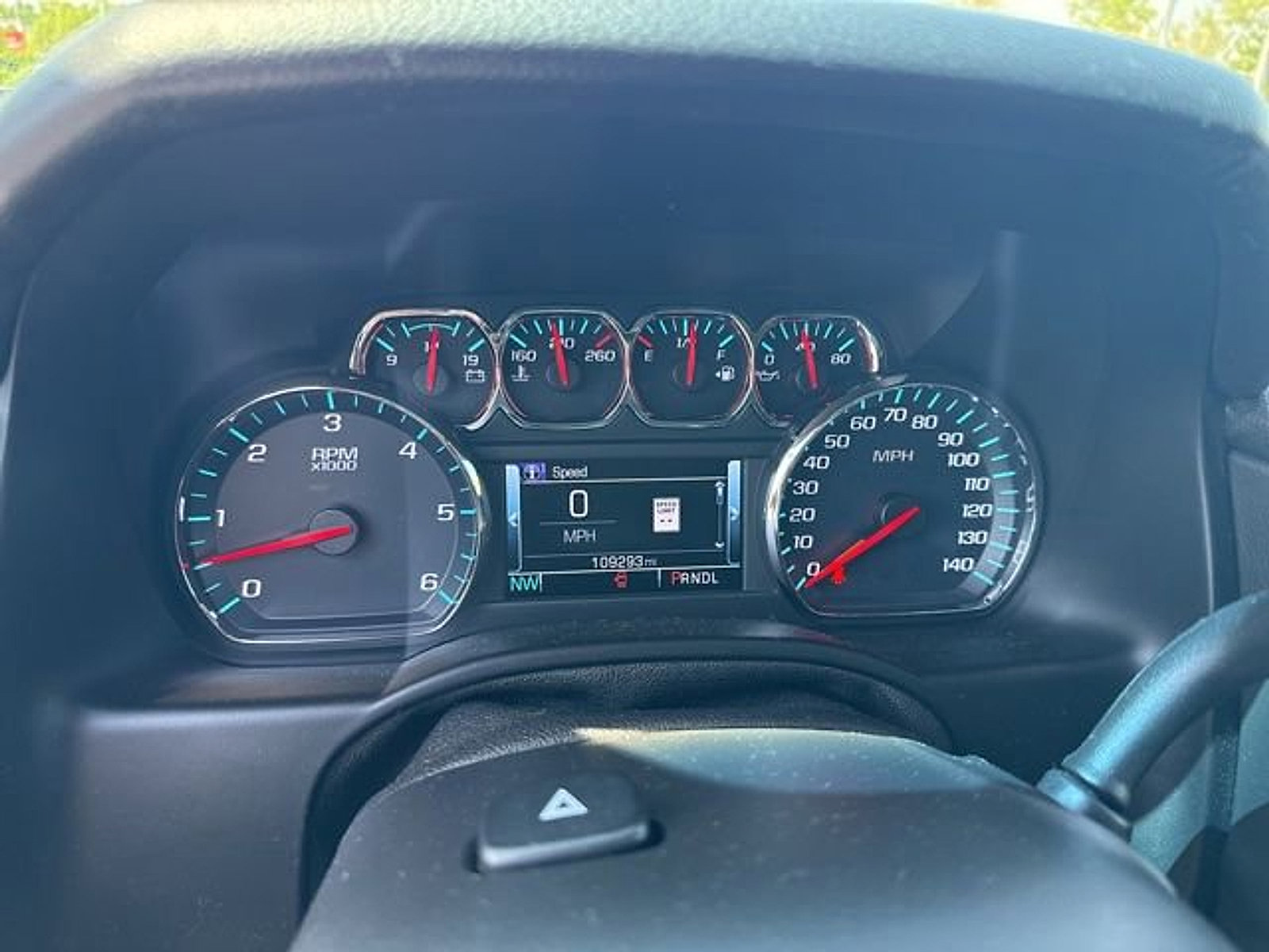 Used 2018 Chevrolet Suburban LT AWD/4WD image 10