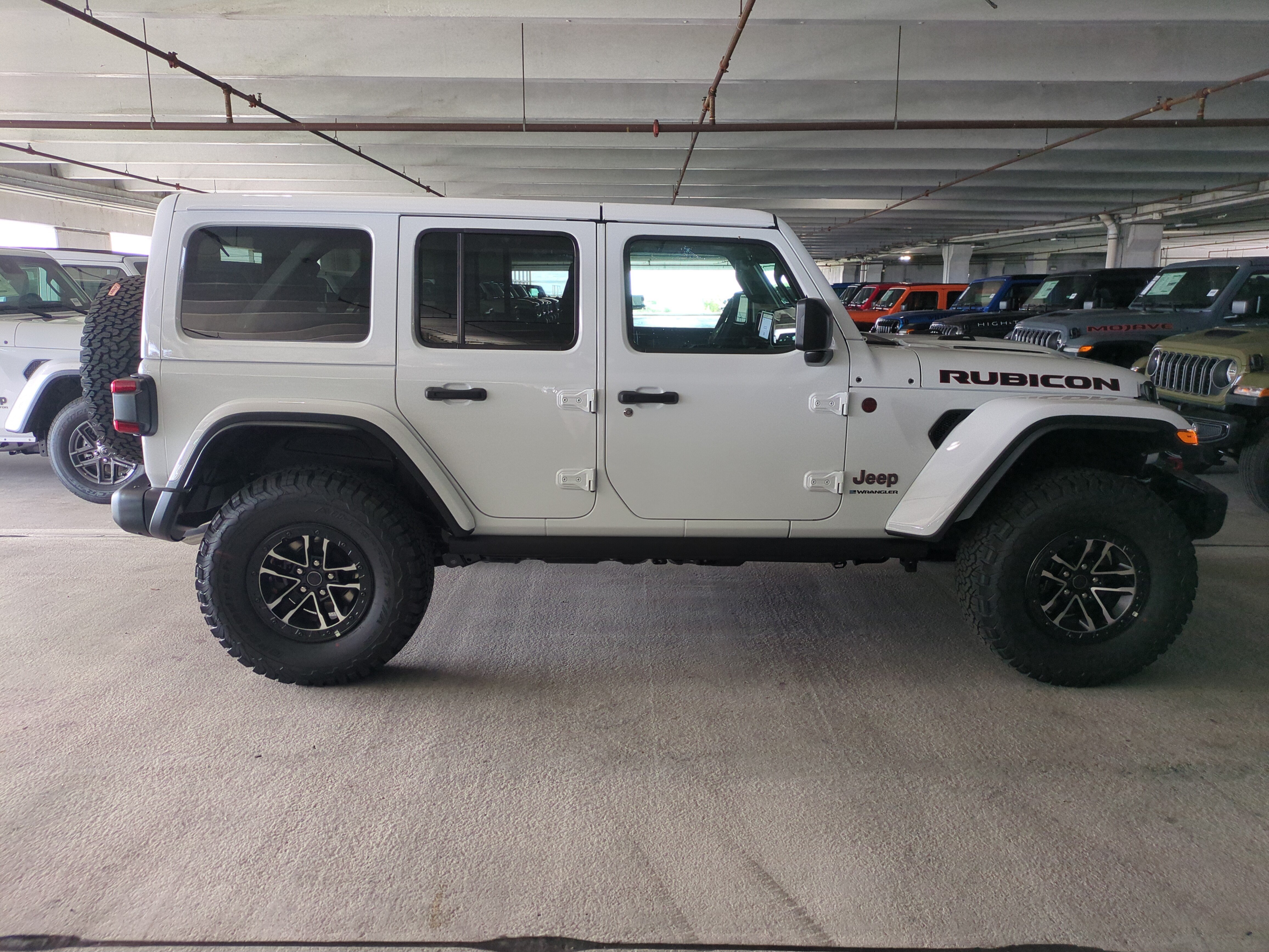 New 2025 Jeep Wrangler Unlimited Rubicon AWD/4WD image 4