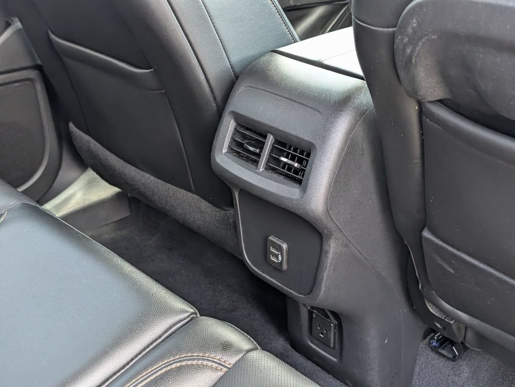 Used 2020 GMC Terrain SLT FWD image 31