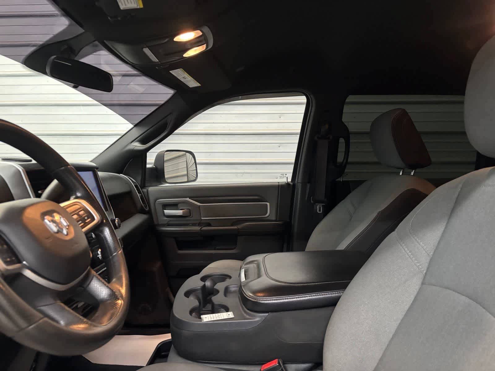 Used 2022 RAM 2500 Big Horn AWD/4WD image 23