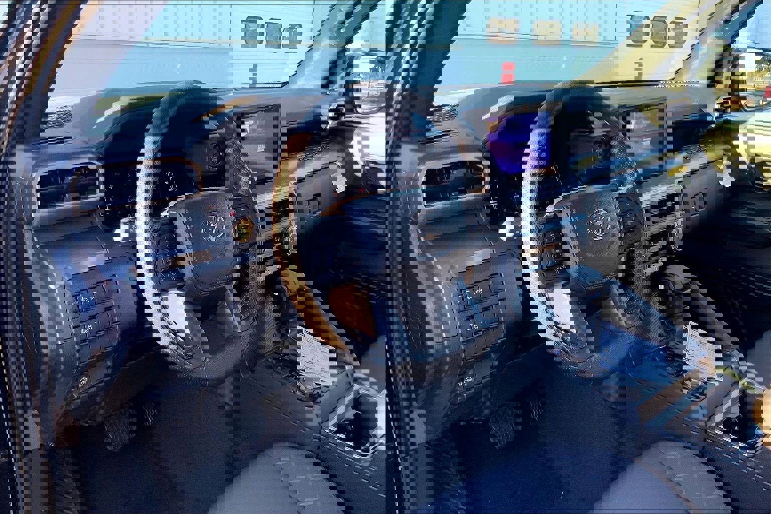 New 2025 Toyota Tacoma SR5 image 7