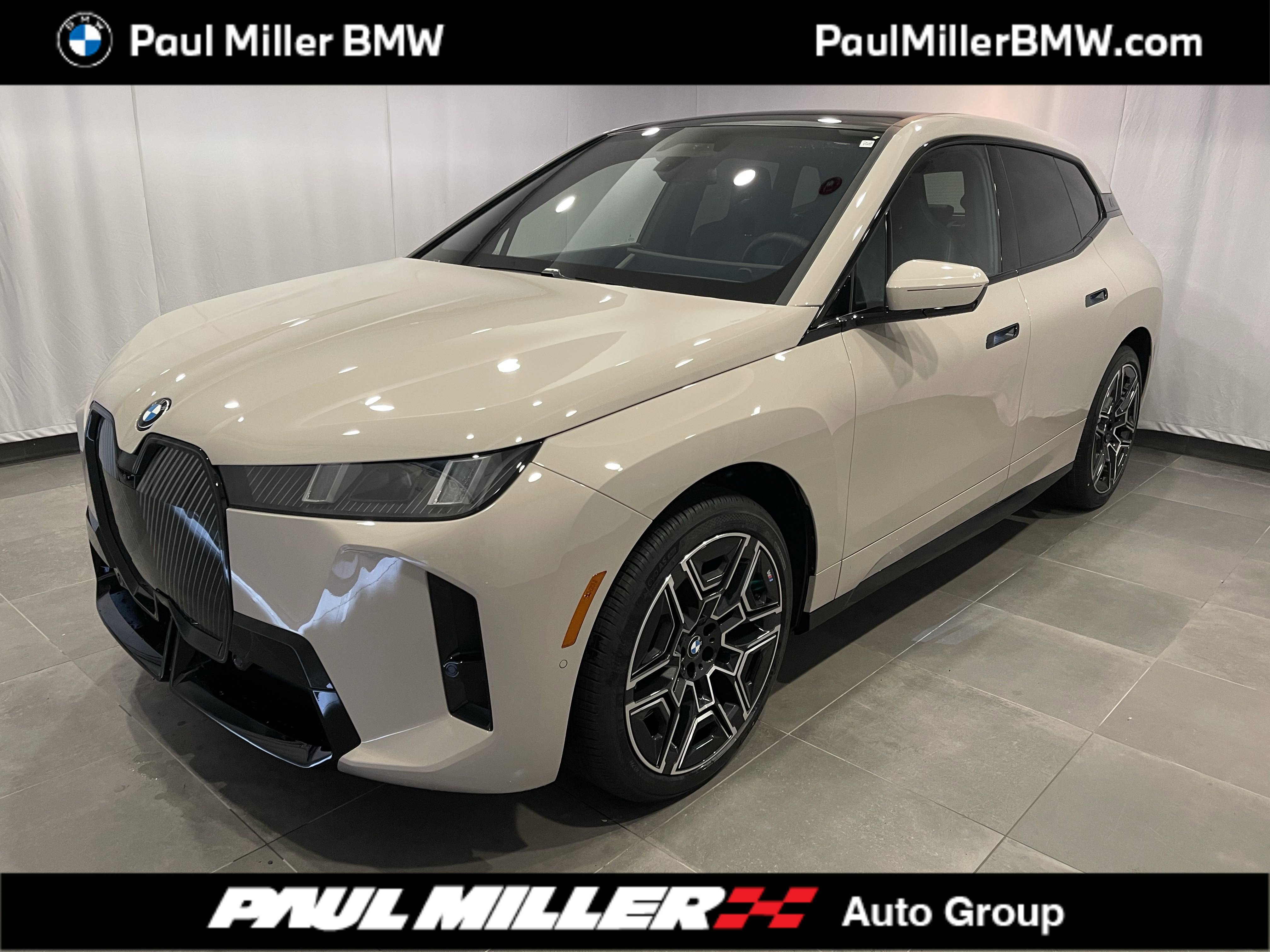 Used 2026 BMW iX xDrive45 w/ M Sport Package AWD/4WD image 1