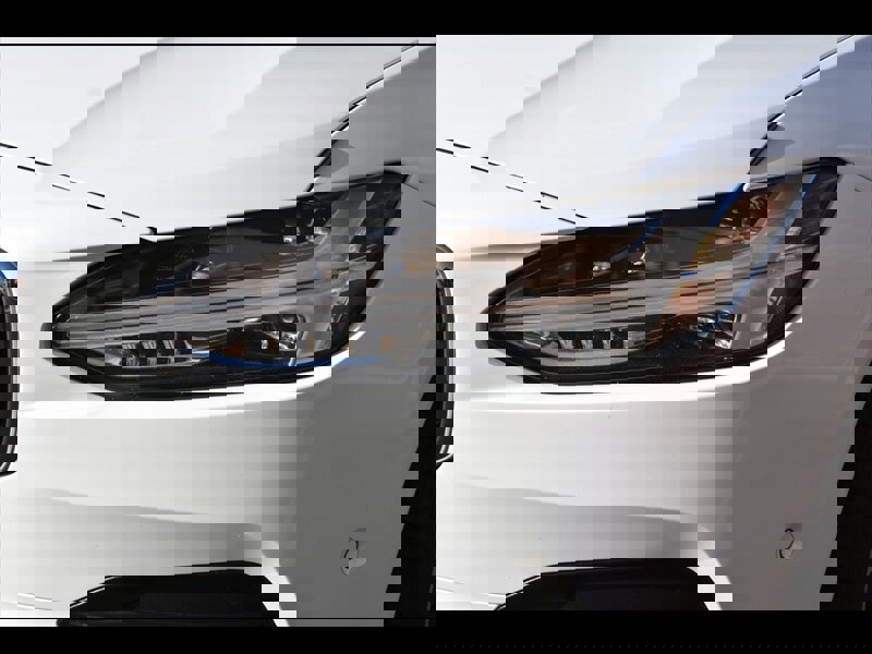 Used 2017 Volvo S90 T5 Momentum w/ Vision Package image 46