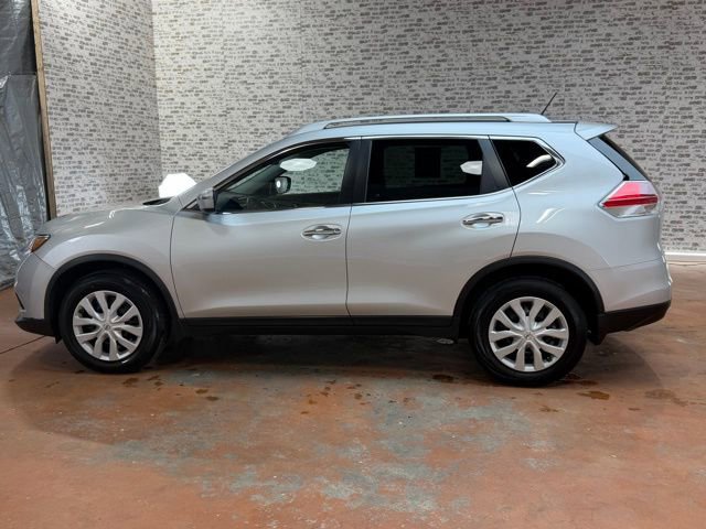 Used 2016 Nissan Rogue S w/ Appearance Package image 4