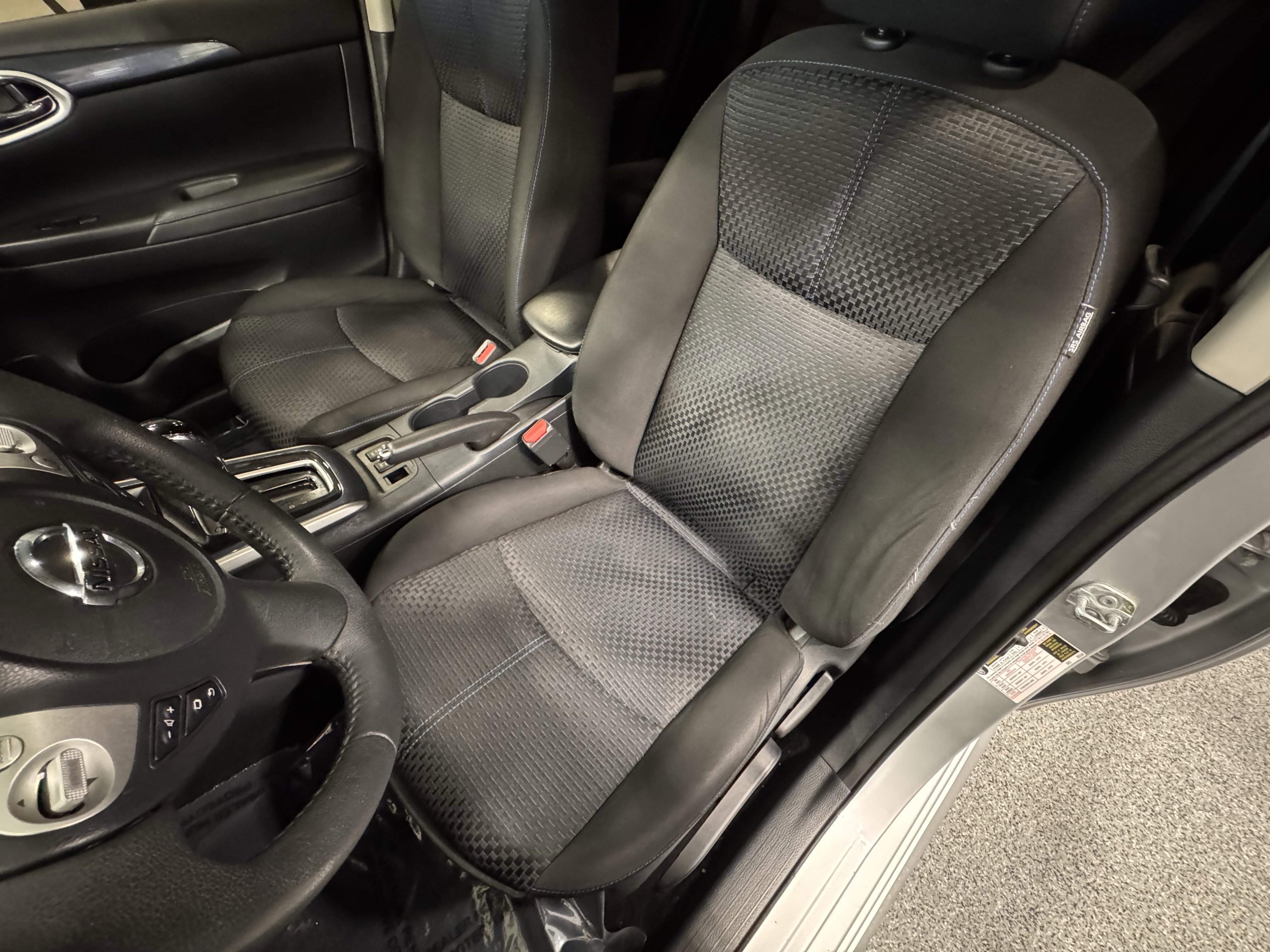 Used 2018 Nissan Sentra SR w/ Protection Package image 19