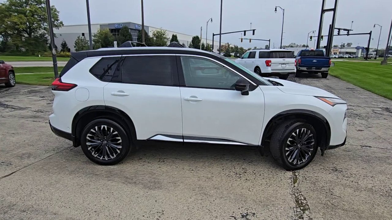 Used 2026 Nissan Rogue Platinum w/ Platinum Premium Package AWD/4WD image 10