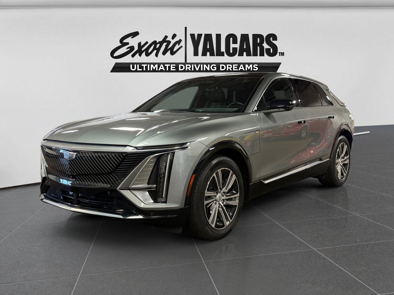 Used 2024 Cadillac Lyriq Luxury