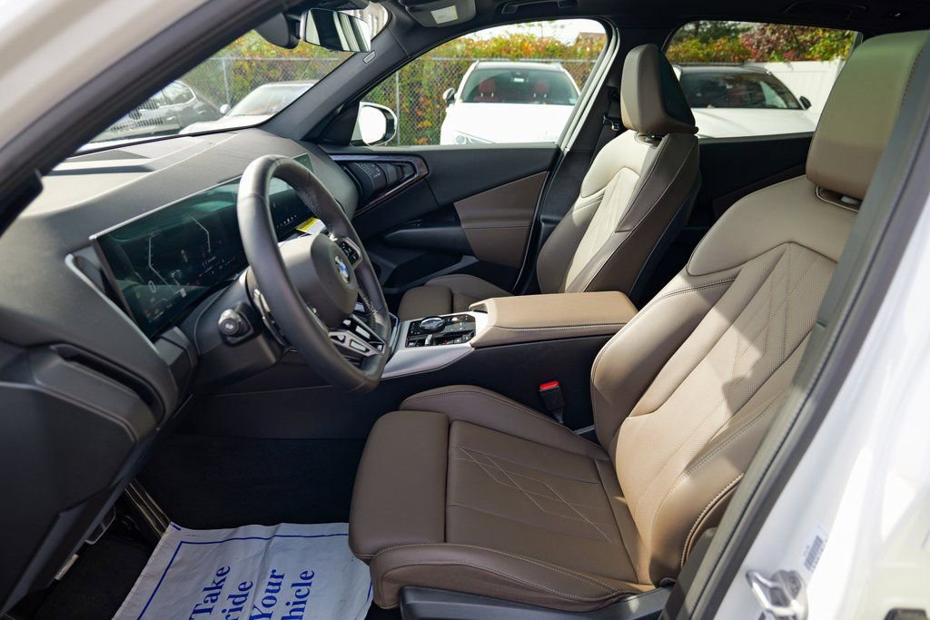 Used 2025 BMW X3 xDrive30i w/ M Sport Package image 19