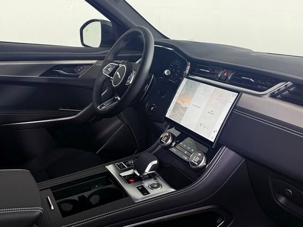 New 2026 Jaguar F-PACE R-Dynamic S AWD/4WD image 33