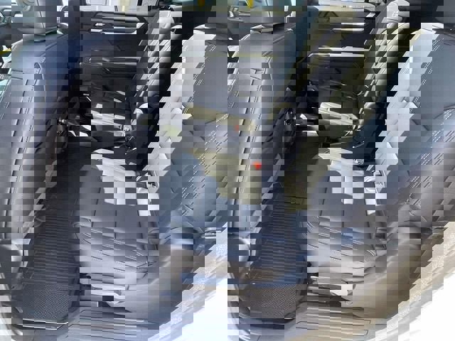 New 2026 GMC Acadia Elevation image 9