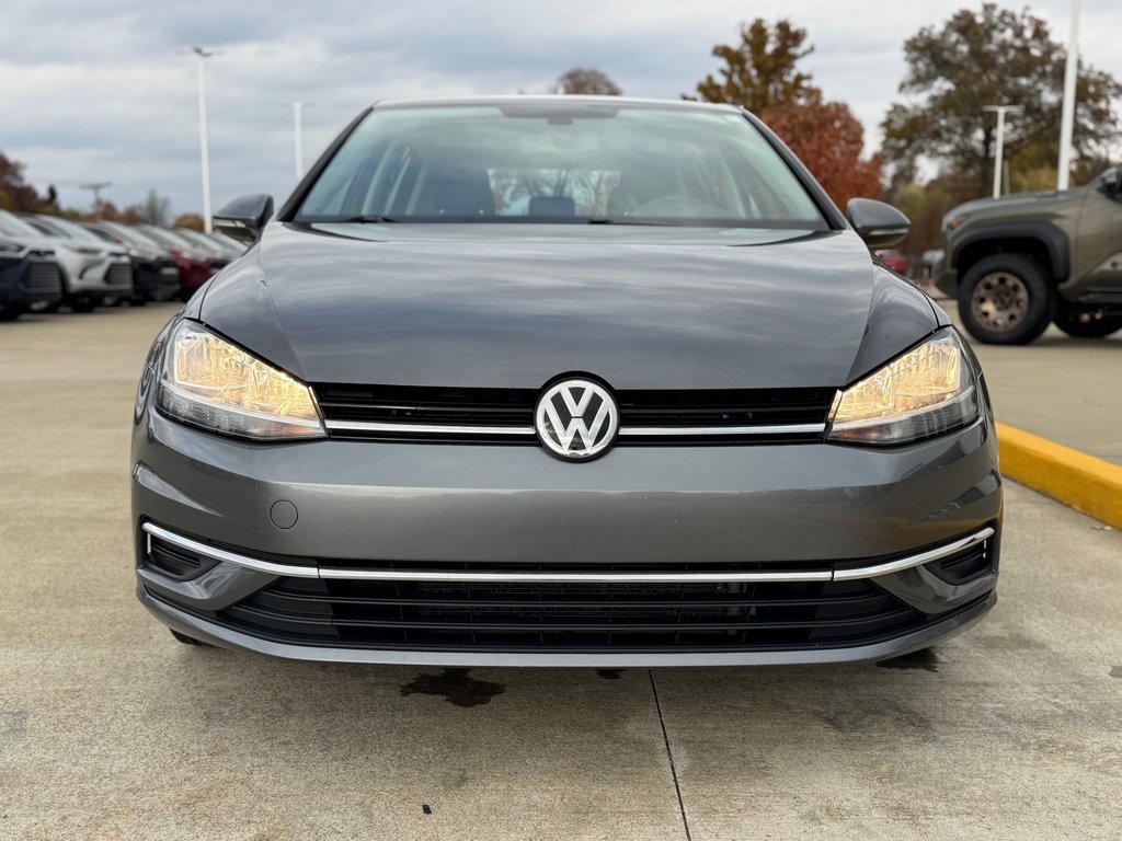 Used 2019 Volkswagen Golf 4-Door image 2