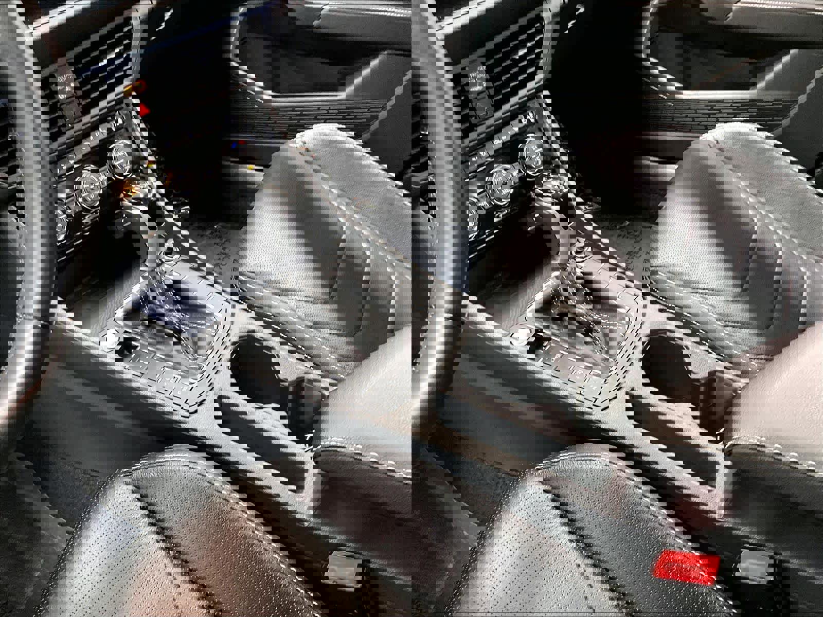 Used 2024 Volkswagen Jetta SEL image 20