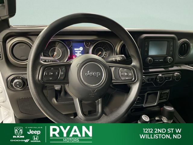Used 2021 Jeep Gladiator Sport w/ Trailer Tow Package AWD/4WD image 16