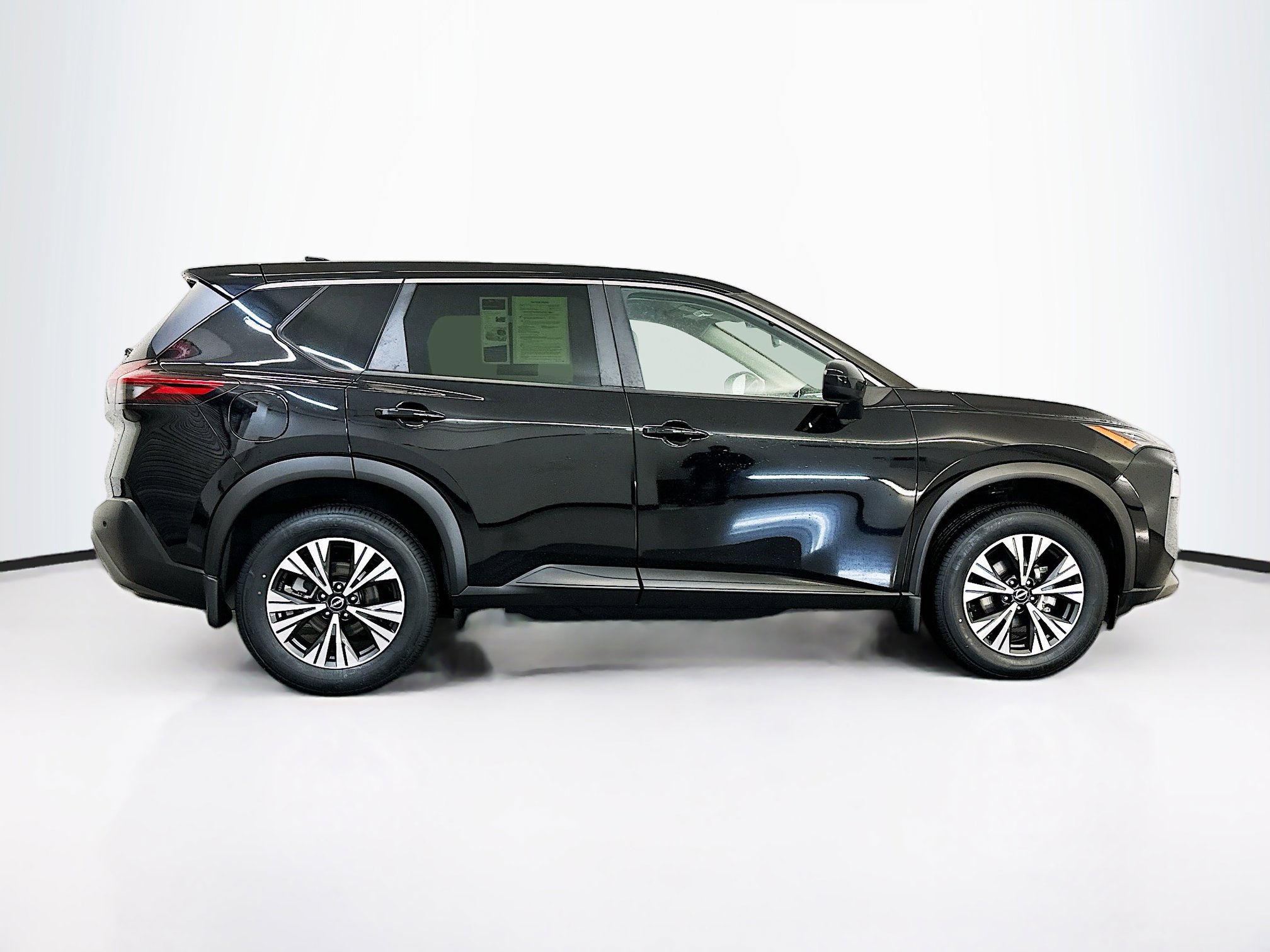 Used 2023 Nissan Rogue SV AWD/4WD image 10