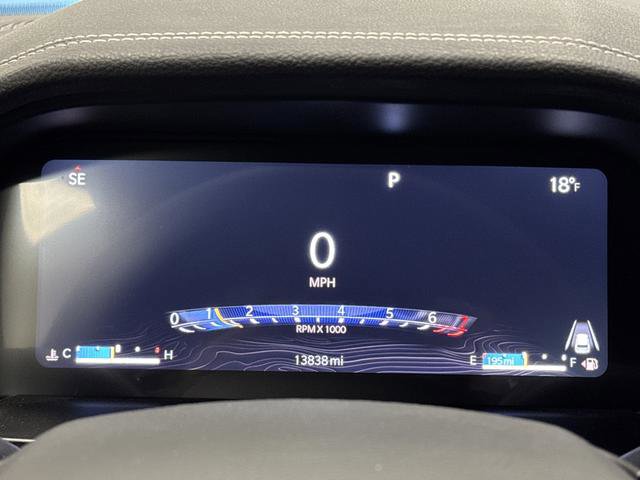 Used 2025 Jeep Grand Cherokee L Limited w/ Black Appearance Package image 18