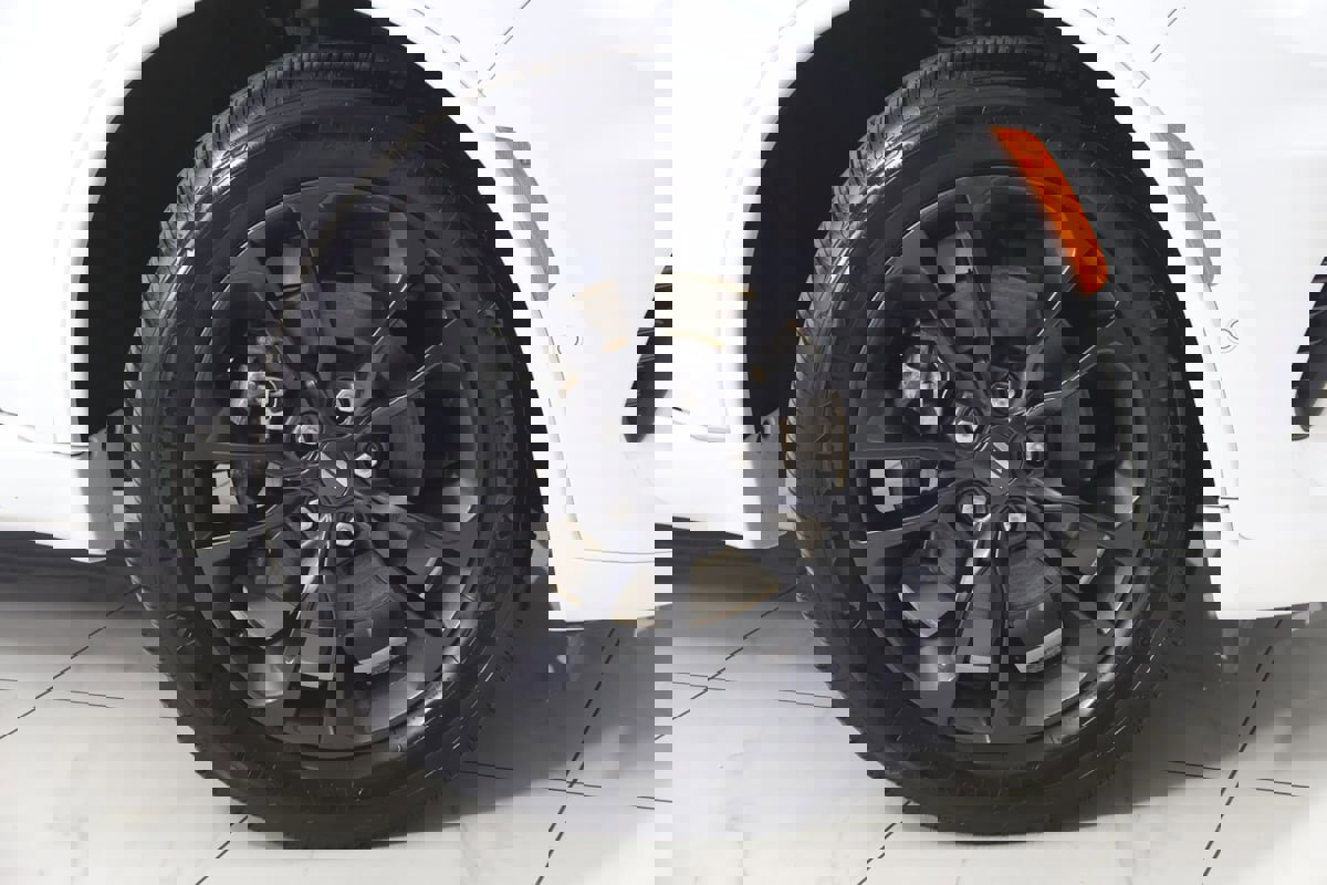 Used 2022 Dodge Durango R/T AWD/4WD image 17