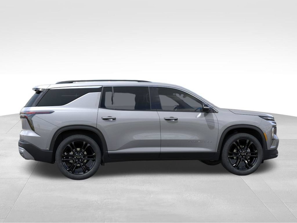 New 2027 Chevrolet Traverse LT w/ Driver Confidence Package FWD image 5