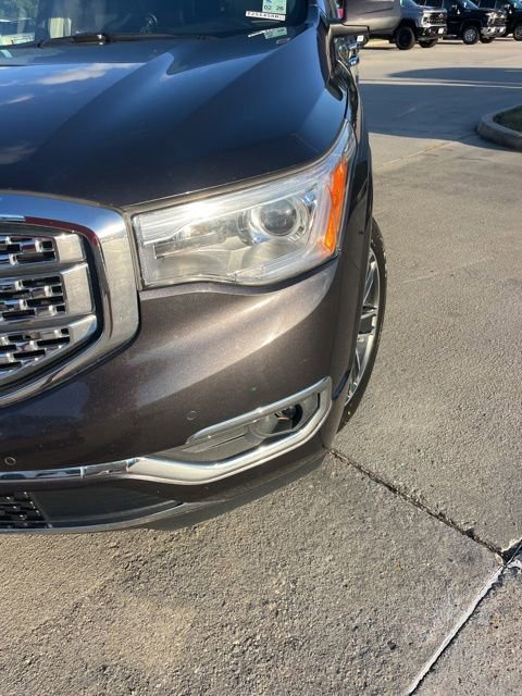 Used 2019 GMC Acadia Denali w/ Technology Package image 12