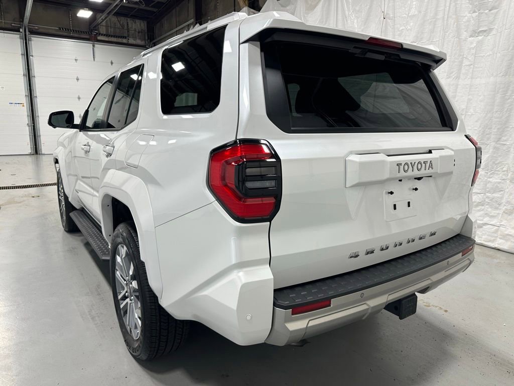 Used 2025 Toyota 4Runner Limited AWD/4WD image 5