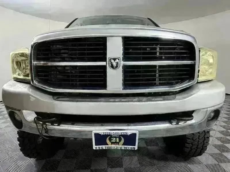 Used 2006 Dodge Ram 2500 Truck SLT w/ Quad Cab Big Horn Value Group AWD/4WD image 3