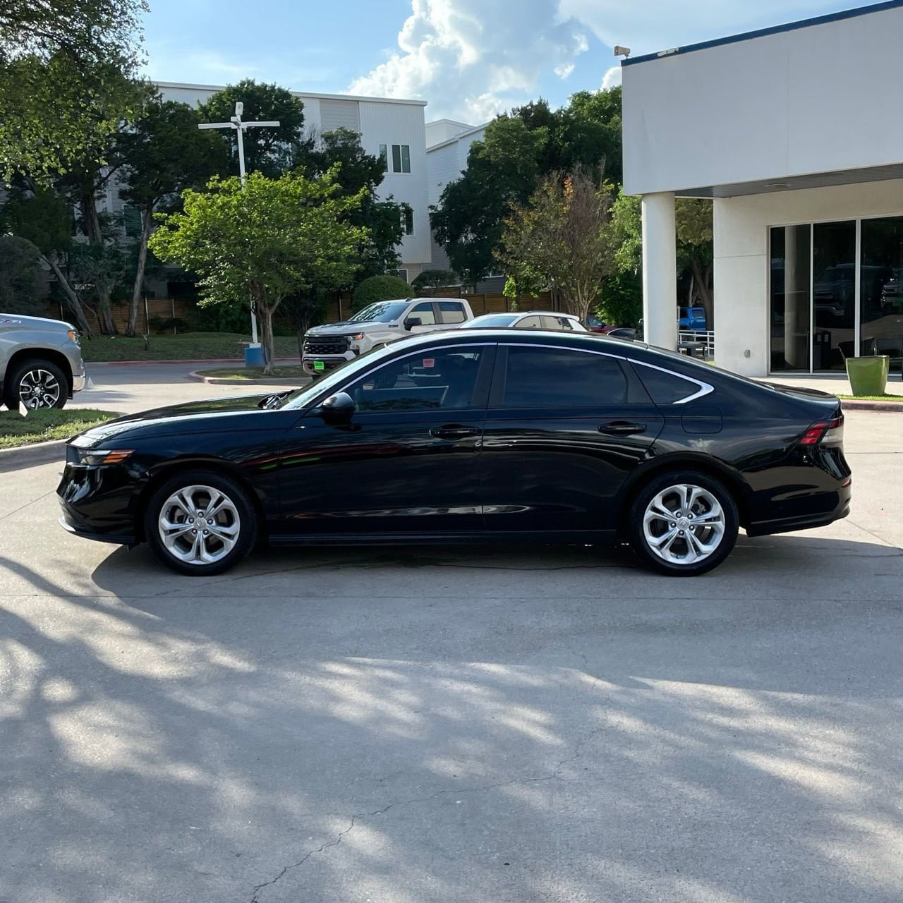 Used 2024 Honda Accord LX image 3