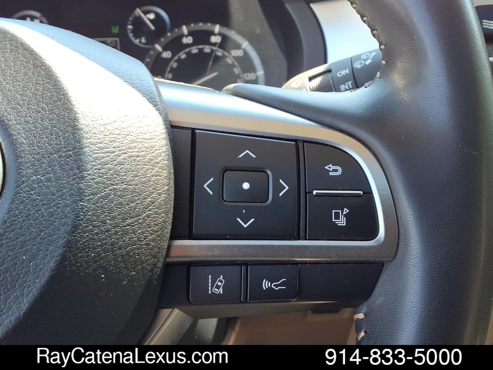 Certified 2023 Lexus GX 460 Premium w/ Premium Plus Package AWD/4WD image 16