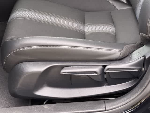 Certified 2025 Honda Civic Sport image 31