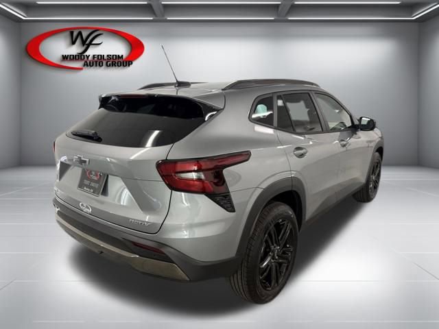 New 2026 Chevrolet Trax ACTIV w/ Sunroof Package FWD image 6
