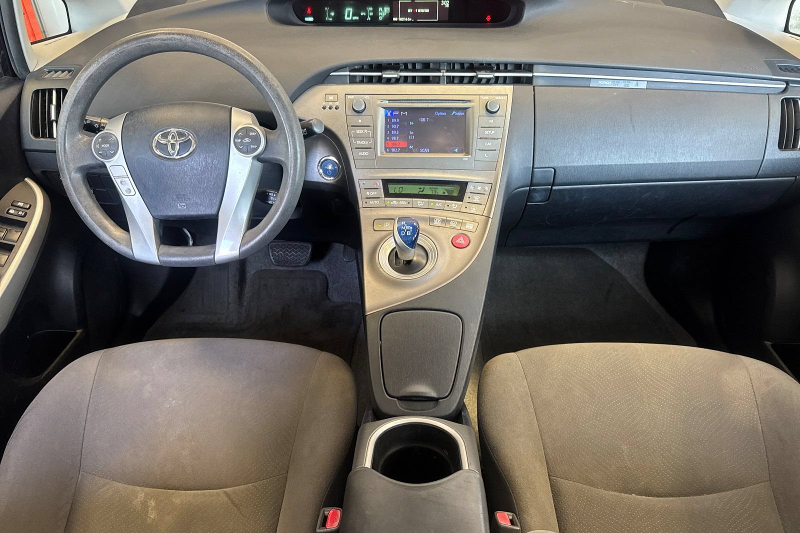 Used 2015 Toyota Prius Two FWD image 16