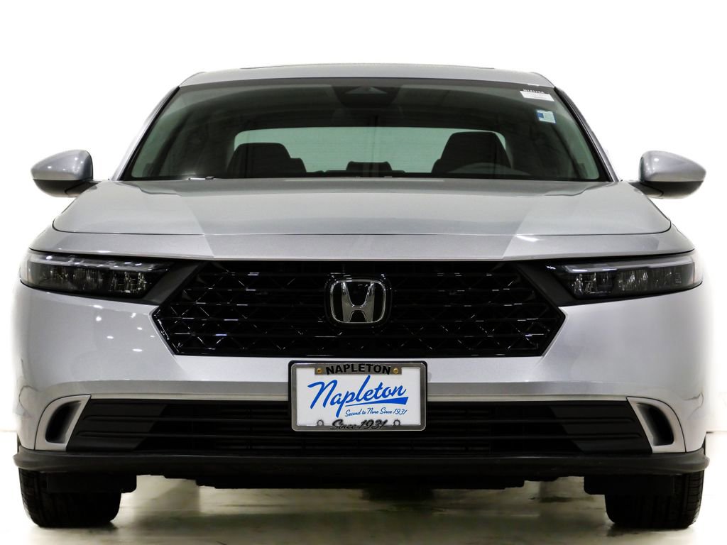 Used 2024 Honda Accord EX image 2