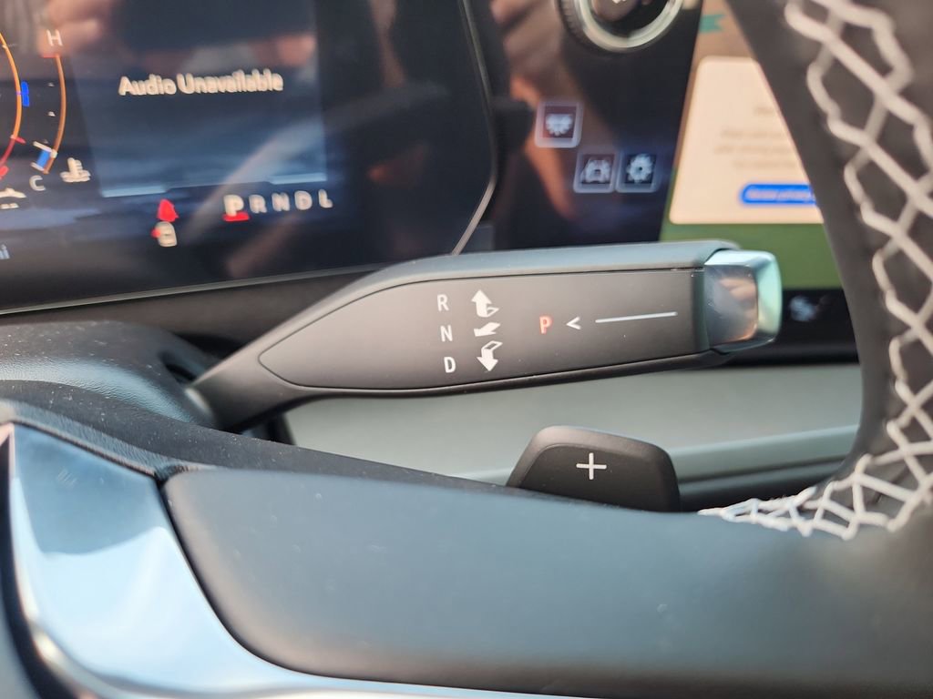 New 2025 Chevrolet Traverse LT w/ Driver Confidence Package image 19