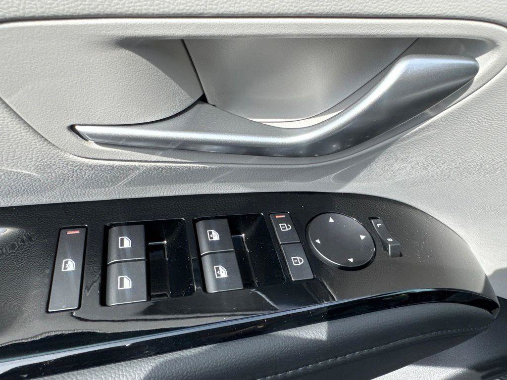 New 2026 Hyundai Tucson Limited AWD/4WD image 11