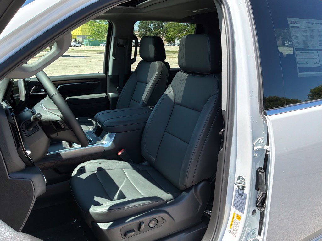 New 2026 GMC Sierra 3500 SLT AWD/4WD image 31