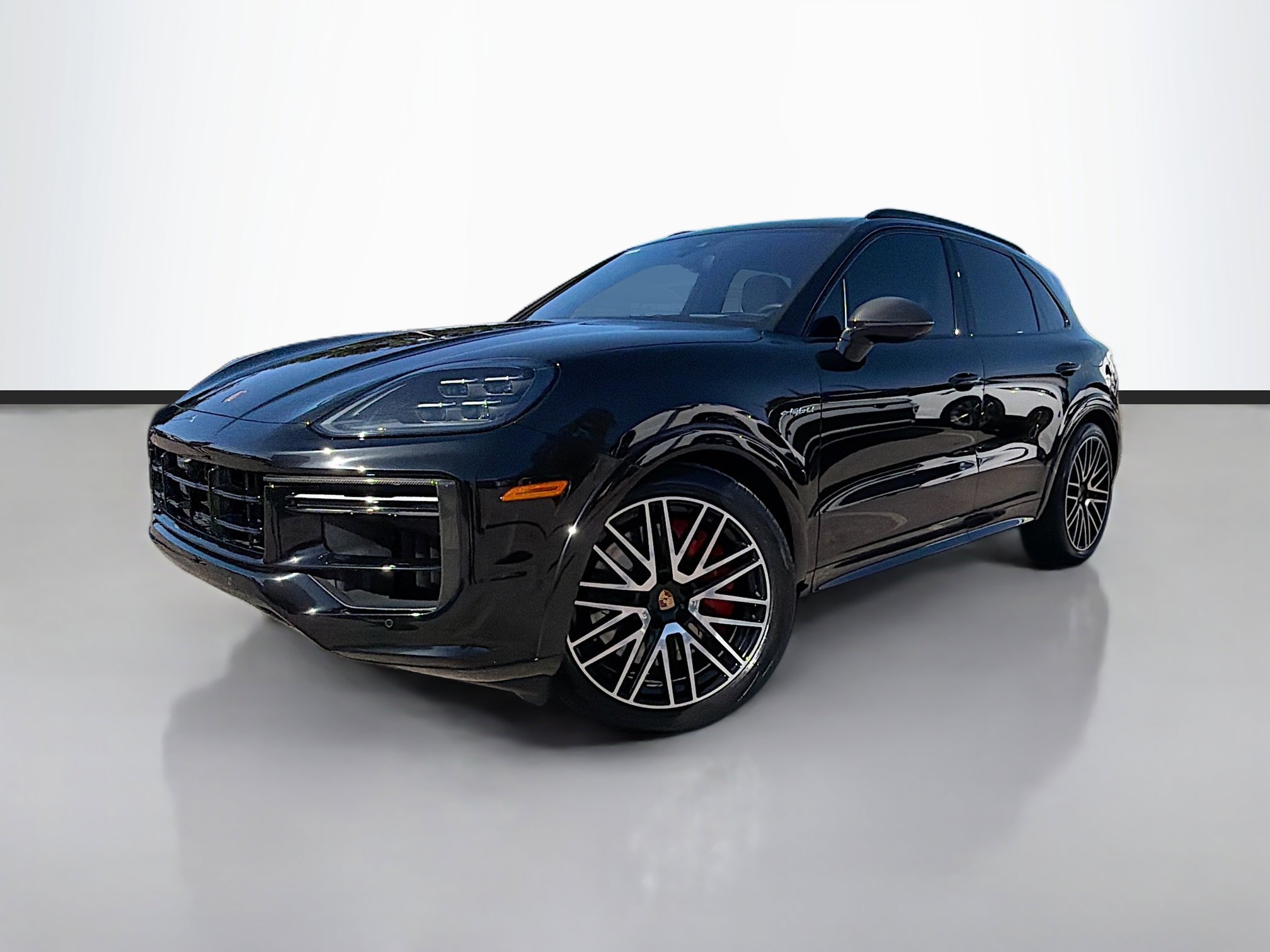 Used 2024 Porsche Cayenne Turbo image 1