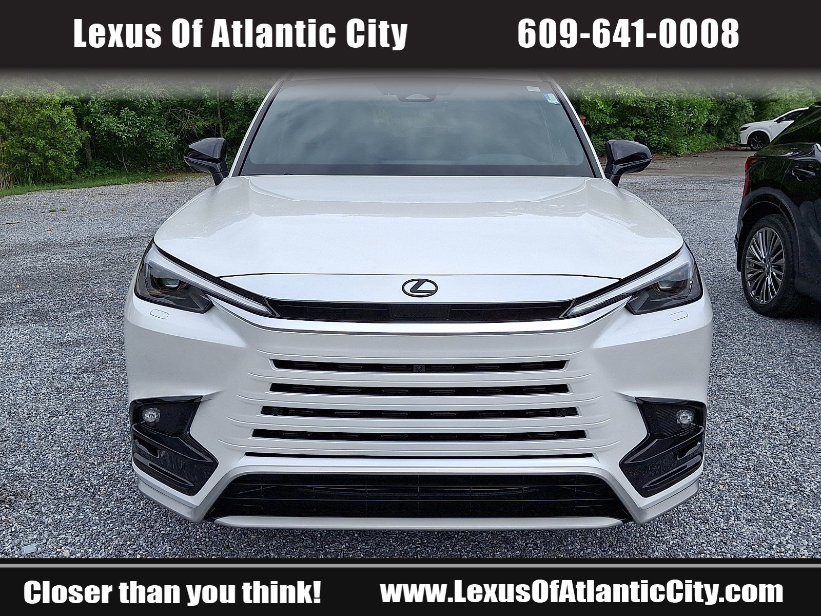 New 2026 Lexus TX 500h AWD image 2