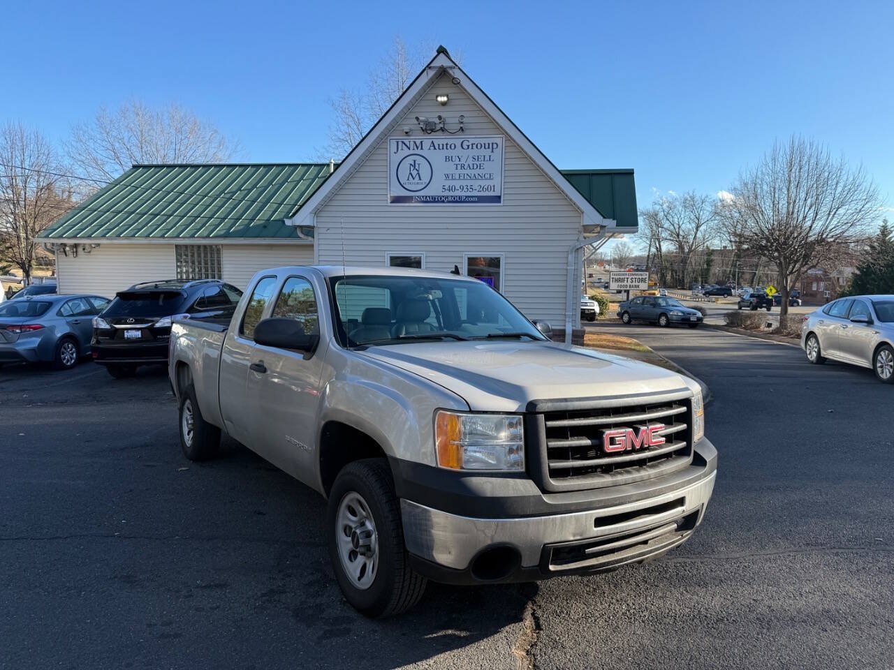 Used 2009 GMC Sierra 1500 W/T RWD image 1