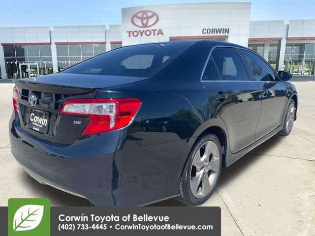 Used 2014 Toyota Camry SE FWD image 5