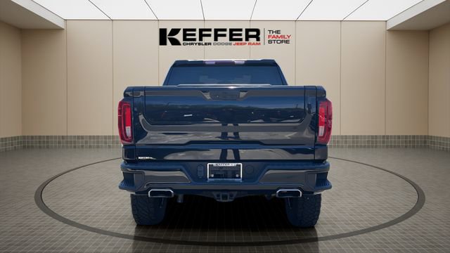 Used 2021 GMC Sierra 1500 AT4 image 4