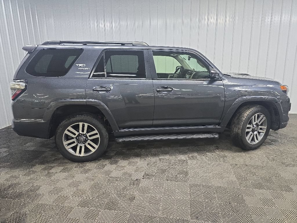 Used 2023 Toyota 4Runner TRD Sport AWD/4WD image 2