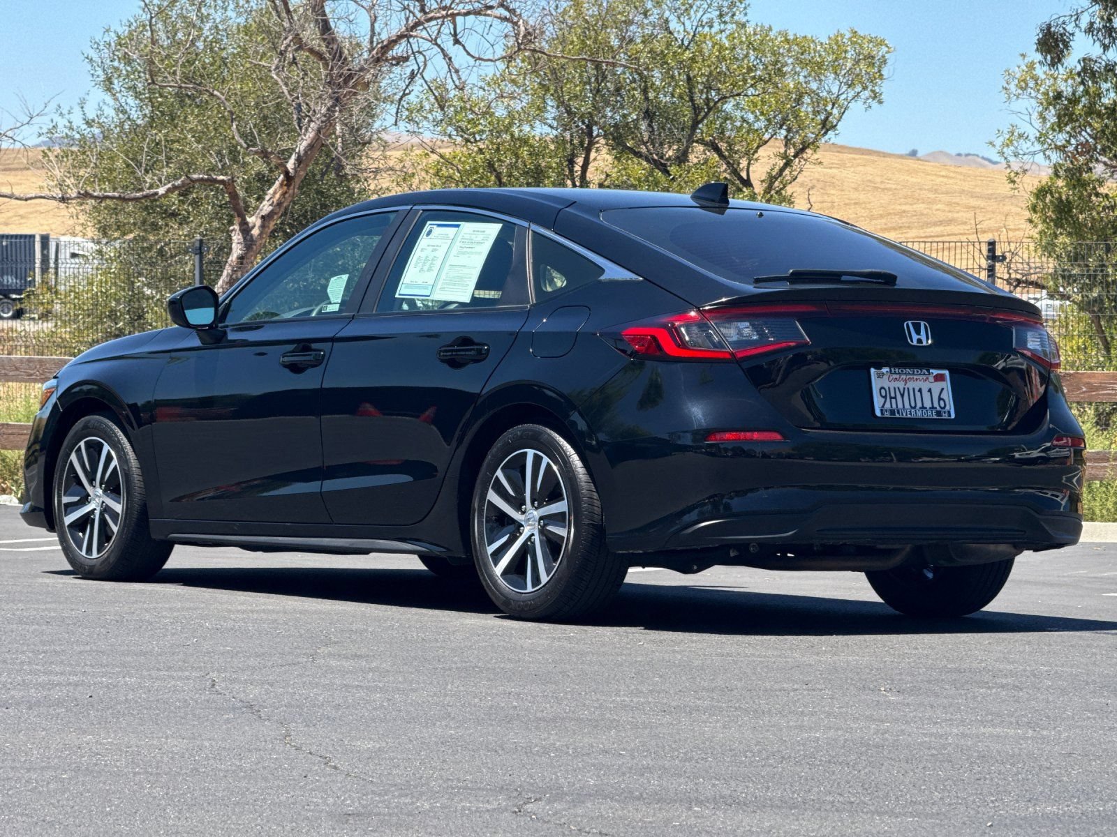 Used 2023 Honda Civic LX image 4